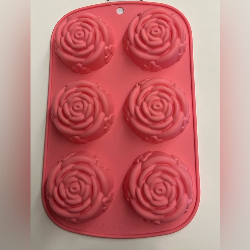 New Red & Pink Silicone Mold Brand 10.7" L x 6.9" W Six Pink Roses